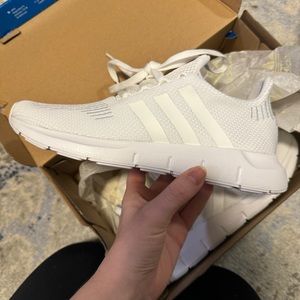 Adidas Swift Running Women’s Shoe - 7.5 in White